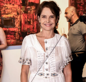 Drica Moraes alerta sobre golpe nas redes sociais: Não caiam nessa baranga