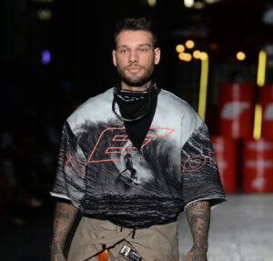 Lucas Lucco faz homenagem para a mãe que foi diagnosticada com doença autoimune: Dona do meu mundo