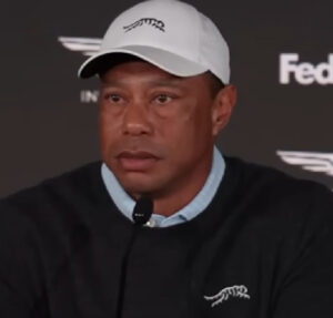 Tiger Woods foi encontrado com olhos vermelhos e vidrados quando sofreu acidente