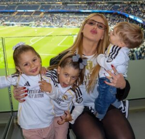 Zé Felipe encanta ao mostrar José Leonardo imitando os animais; confira