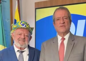 Presidente do PL, Valdemar Costa Neto recebe Lula: “Privilégio”