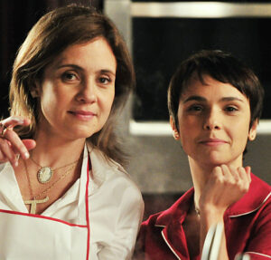 Zeynep aborda Omer para questioná-lo sobre o casamento com Ruya. Confira o que vai rolar nesta segunda-feira em Chamas do Destino