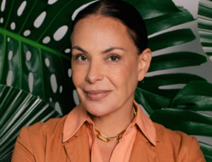 Carolina Ferraz deixa o ‘Domingo espetacular’; saiba quem entra no lugar