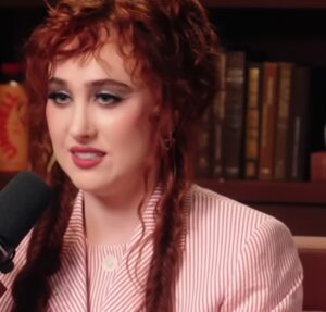 Esposa de Jorginho rebate Chappell Roan e diz que segurança estava com a cantora: Não era do hotel