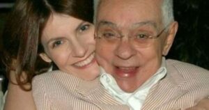 Mataram o Chico 12 anos antes, diz viúva do humorista que morreu magoado com a Globo