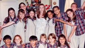 Aos 53 anos, atriz de Chiquititas é internada após acidente e passará por cirurgia