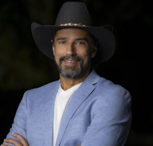 Alberto Cowboy reflete sobre segunda participação no BBB aos quase 50 anos de idade: Meu coração só sabe agradecer