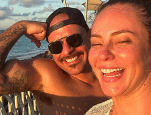 Diogo Nogueira se declara à Paolla Oliveira em aniversário; VEJA