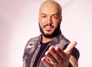 Justiça manda bloquear cachês de Belo para quitar dívida trabalhista e ameaça acionar PF