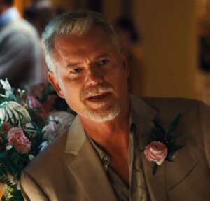 Eric Dane aparece no novo trailer da terceira temporada de Euphoria