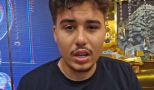 Ex-BBB 26 apanha após arrumar confusão em barbearia; assista!