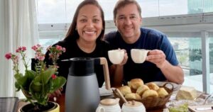 Casal de apresentadores que deixou a Globo cria quadro de café da manhã com notícias