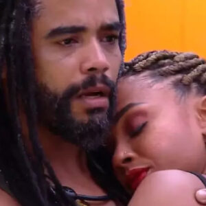 Entre beijos e votos! Confira os casais do BBB que já se indicaram ao paredão
