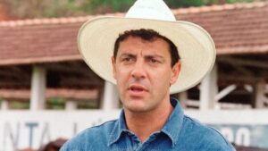 Filha de Gerson Brenner comove ao se despedir do ator; saiba quem são as herdeiras