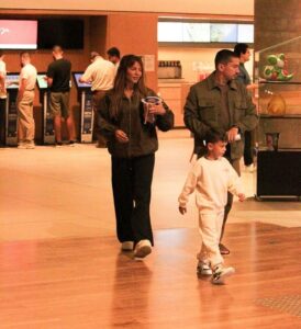 Enzo Celulari prestigia espetáculo de Claudia Raia e Jarbas Homem de Mello; saiba quem mais marcou presença