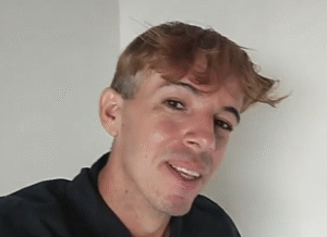 Influencer de meme viral é investigado por suposto aliciamento de menores