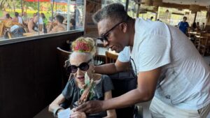 Aos 91 anos, atriz famosa das novelas surge após mais de uma década longe da TV