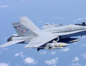 Irã compartilha vídeo que mostra defesa aérea atingindo jato dos EUA; VEJA VÍDEO