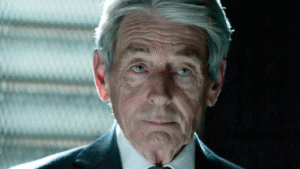 John Nolan, ator de “Batman” e “Person of Interest”, morre aos 87 anos