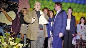 Com 7%, apresentador com mansão de R$ 15 milhões liderou pesquisa de orgulho dos brasileiros