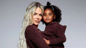 Khloé Kardashian revela que proíbe filha de assistir ao reality da família
