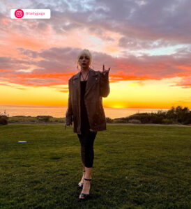 Antes de se tornar um ícone das artes, Lady Gaga passou por muita coisa… Relembre sua história de superação