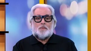 Chocante! Leão Lobo nega ter morrido e solta o verbo, ao vivo, no TV Fama: “Canalha!”