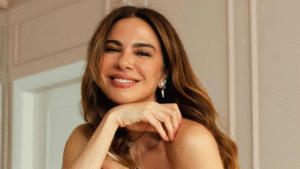 Aos 56, Luciana Gimenez exibe sua beleza e manda alerta para etaristas: ‘Essas roupas não…’