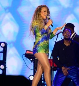 Halle Bailey, Rachel Zegler, Emma Watson… Confira as atrizes que viveram princesas da Disney em filmes live-action