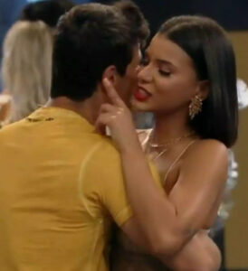 Do reality ao altar! Confira os melhores momentos de Jakelyne Oliveira e Mariano juntinhos