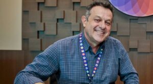 Ex-diretor do SBT presta solidariedade a Mauro Lissoni após demissão