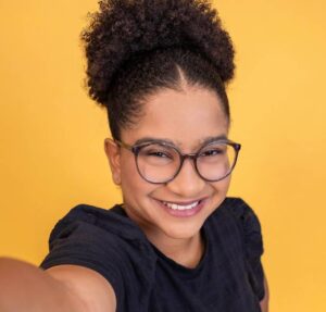 Milena tem reencontro emocionante com a mãe no BBB26 e se declara: Eu te amo muito