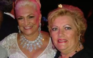 Morre Perpétua Lopes, considerada fã n°1 de Hebe Camargo, aos 75 anos