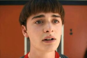 Astro de ‘Stranger Things’, Noah Schnapp assume romance com rapaz misterioso