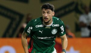 Piquerez, jogador do Palmeiras, tem grave lesão confirmada
