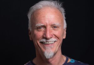 Artista franco-português JORGE lança single trilingue “Marie”