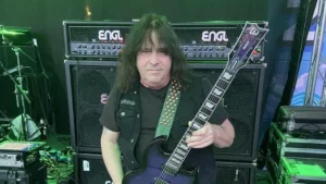 Morre Ross “The Boss” Friedman, guitarrista lendário do punk e do heavy metal, aos 72 anos