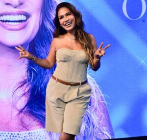 Simone Mendes conta sobre novo álbum Melhor de Mim: O legal é falar sobre separação, porque o povo chora mais