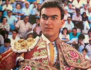 Ex-toureiro morre após ser atacado por touro em arena na Espanha; VEJA VÍDEO