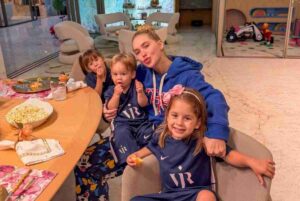 Após pegar jatinho de Zé Felipe, Virginia fala sobre viagem com os filhos: “melhores dias”