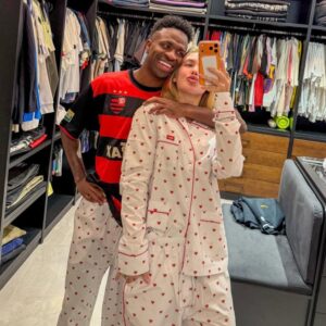 Naiane provoca João Raul. Saiba o que vai acontecer em Coração Acelerado nesta terça-feira