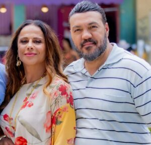 No Domingão, Luciano Huck cita Viviane Araújo e Belo dispara: Linda e maravilhosa atriz