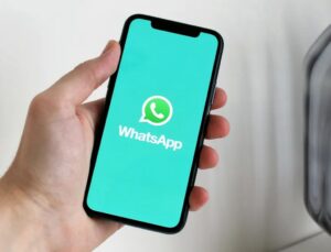 Golpe no WhatsApp finge ser o TSE e cobra multa eleitoral via PIX